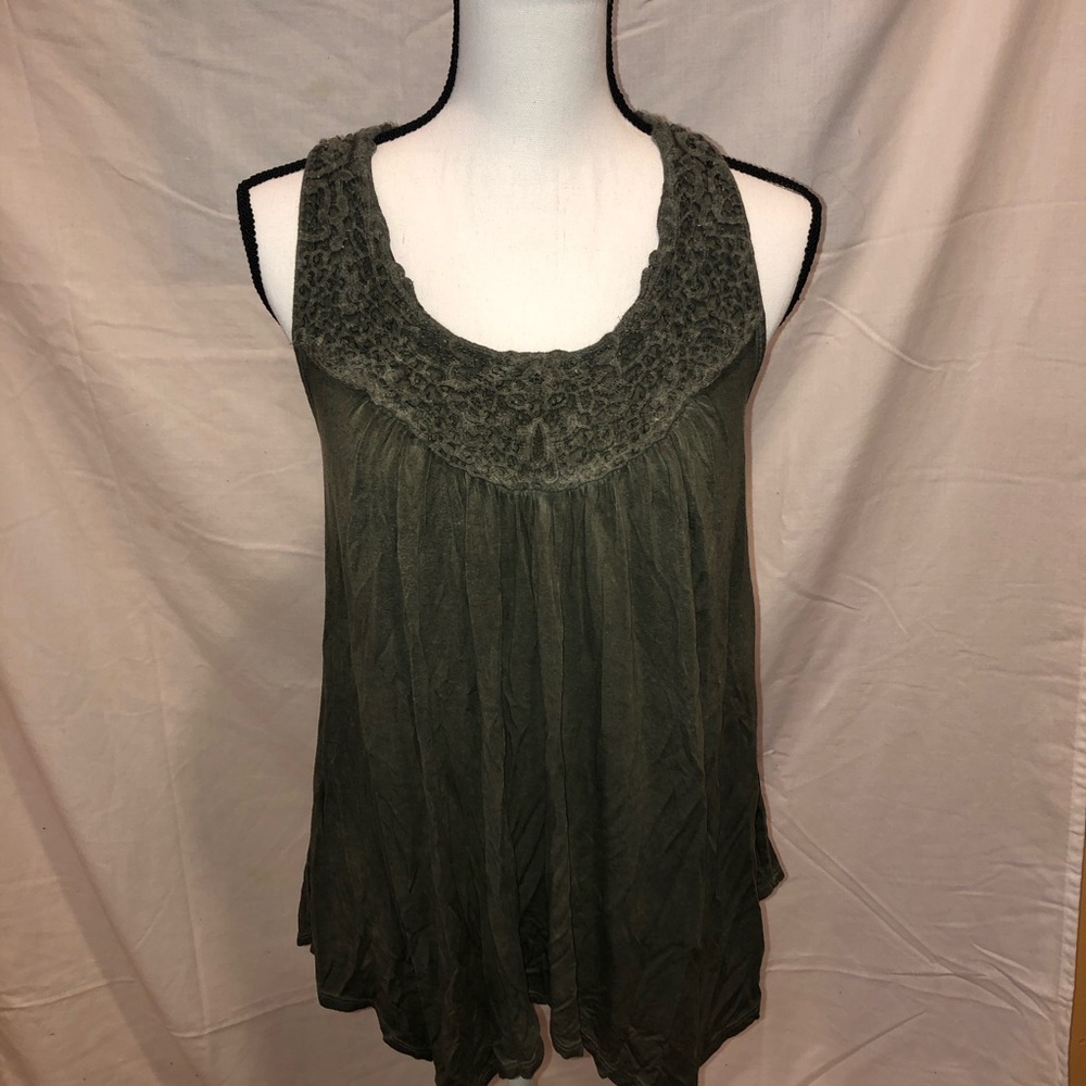 Knox Rose green tank top